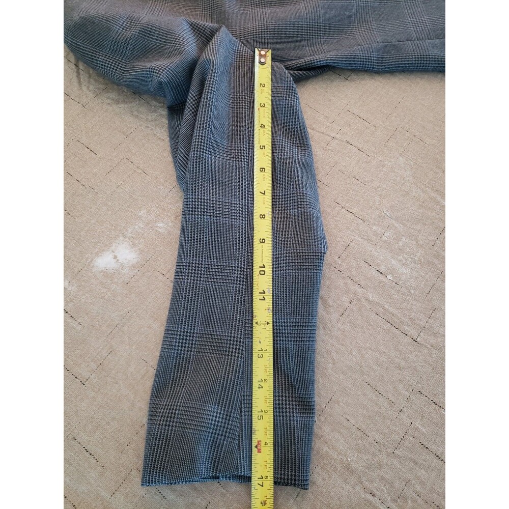 Club Room Men's Sport Coat Blazer 2 Button Gray Plaid Poly Blend 40R Blue Stripe - Picture 13 of 14
